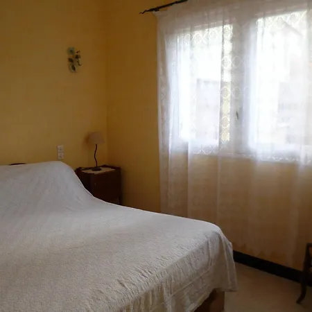 T2 Confortable - Près Centre-ville Avec Parking - Fr-1-571-71 Appartamento