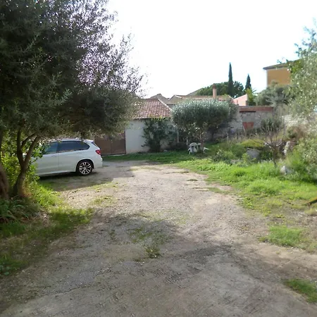 Appartamento T2 Confortable - Près Centre-ville Avec Parking - Fr-1-571-71 *
