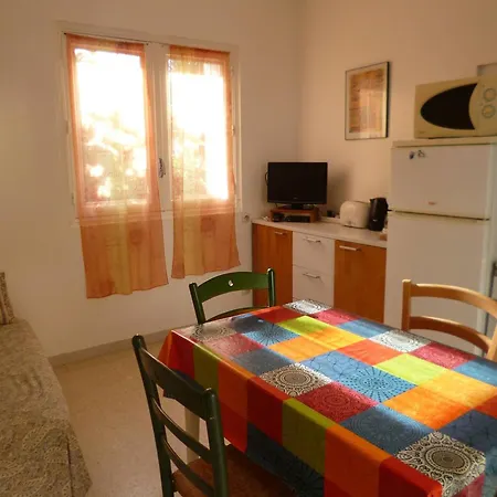 Appartamento T2 Confortable - Près Centre-ville Avec Parking - Fr-1-571-71 Balaruc-les-Bains